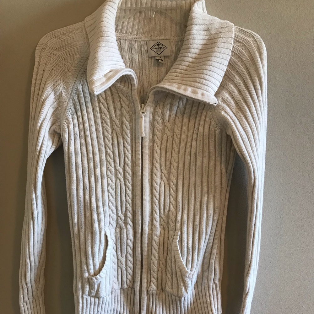S Cotton St. John’s Bay cream zip up 💕